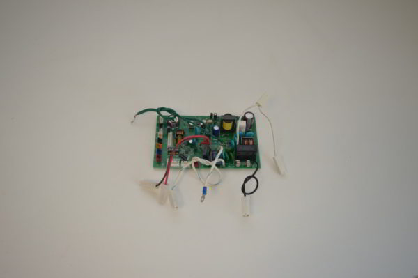 Carte de commande Hitachi  pour ballon thermodynamique YUTAMPO 260 l (OCCASION)