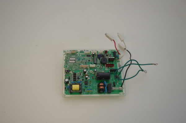Carte Main RRZK14378-1 pour mural HITACHI RAK-50PED  Réf: HWRAK50PEDA03  (OCCASION)