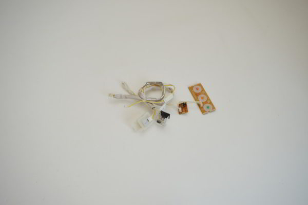 Cartes (Indication + IR + Sensor Humidity + Switch) pour console Hitachi: RAF-25QH8(W)  (OCCASION) – Image 2