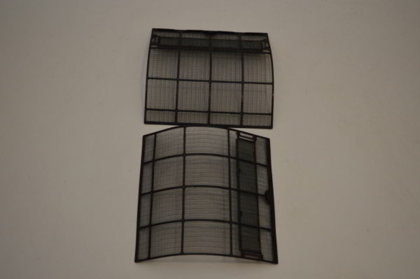 Lot de 2 filtres à air pour mural DAIKIN FTXS 20/25/35/42/50 G2V1B (Réf: 1839977) (OCCASION) – Image 3