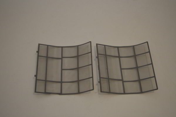 Lot de 2 filtres à air pour mural HITACHI RAK-18/25/35/50 QH8(W)  (Réf: PMRAK25QH8WR07 et PMRAK25QH8WR08) (OCCASION) – Image 2