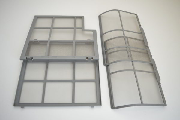 Lot de 4 filtres à air pour console HITACHI RAF- 25/35/50 QH8(W)  (Réf: RAF50FX8933, 8934, 8935 et 8936) (OCCASION)