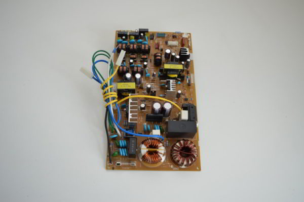 Carte POWER Hitachi pour RAM-65QH4 (P.W.B POWER) (BB0012176A-1) (Réf: PMRAM65QH4 S09) (NEUF) – Image 2