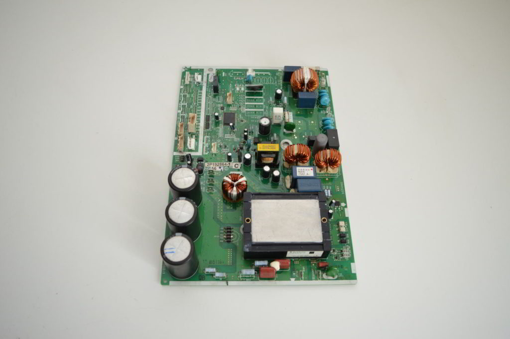 Carte mère pour UE DAIKIN ERHQ006ADV3 pieces détachées testées reconditionnées pour pompe à chaleur climatisation