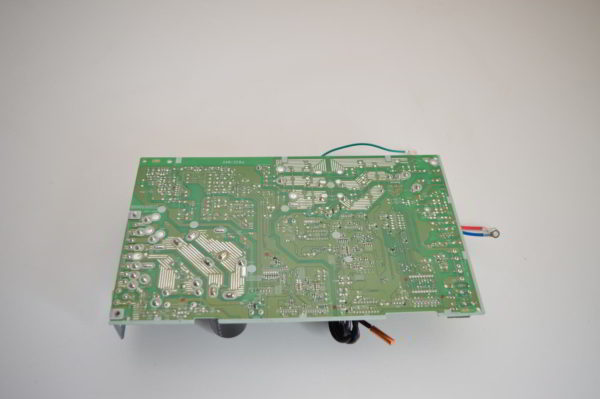 Carte HITACHI PW3S-M40 pour groupes UTOPIA RAS-2HVRN1, RAS-2.5HVRN1, RAS-3HVRNS2 (CC0005889B)  (OCCASION) – Image 5