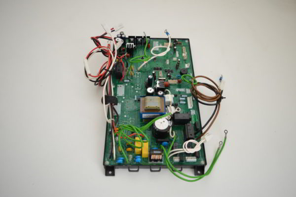 Carte Module hydraulique PANASONIC Référence sur carte: A747679  (OCCASION) – Image 4
