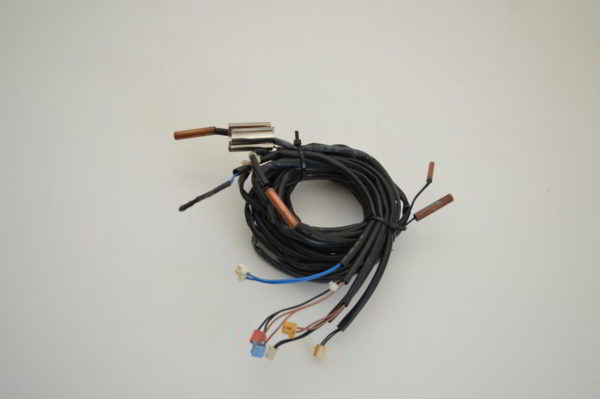 Lot de 6 sondes de température pour groupe Fujitsu WOYK160LCTA  (OCCASION) – Image 3