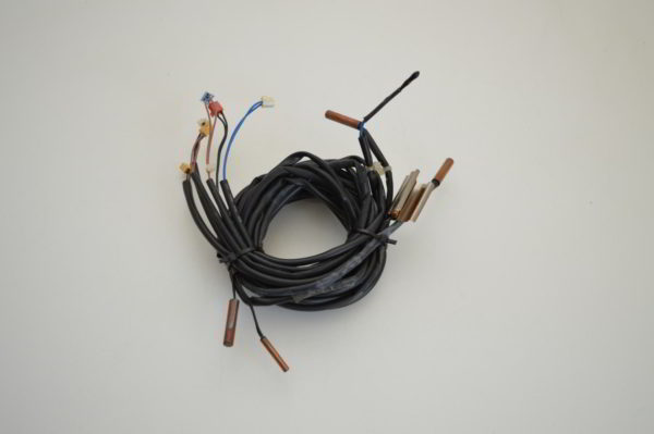 Lot de 6 sondes de température pour groupe Fujitsu WOYK160LCTA  (OCCASION) – Image 4