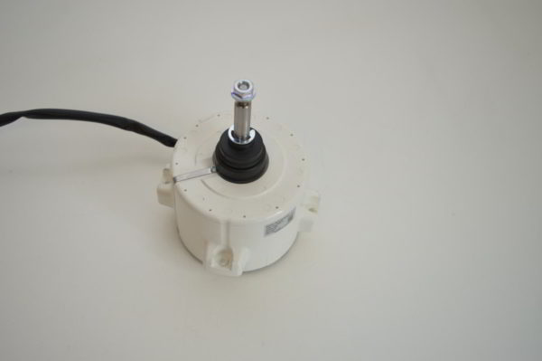 Moteur Ventilateur FUJITSU MFE-RA3VA3F pour groupe FUJITSU/ATLANTIC: WOYA100KLT  (Réf Atlantic:169368)  (NEUF)