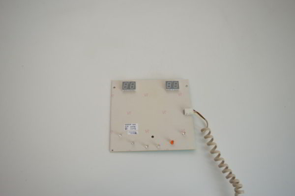 Carte Affichage AUREA 2 pour géothermie CIAT AGEO 40 (Avec câble) (OCCASION) – Image 3