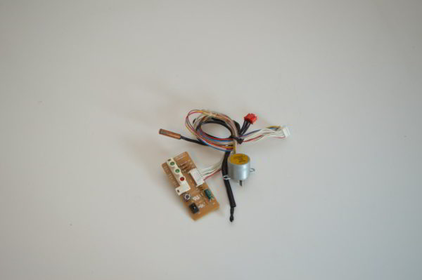 Carte LED et IR (+Sondes et moteur Volet) pour mural SANYO SAP-KR73EH / SAP-KR123EH (OCCASION) – Image 3