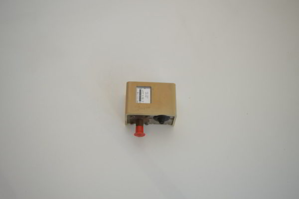Pressostat Danfoss basse pression (BP) Type: KP1 (060-1103)   (OCCASION)