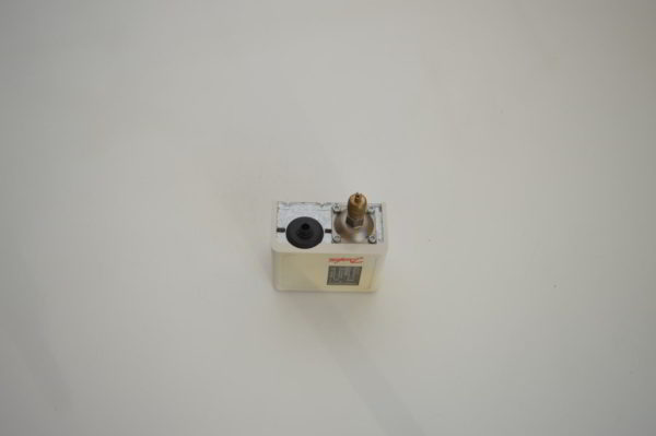 Pressostat Danfoss basse pression (HP) Type: KP5 (060-5096)   (OCCASION) – Image 2