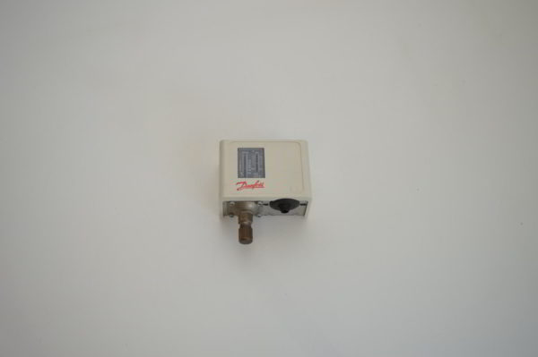 Pressostat Danfoss basse pression (BP) Type: KP5 (060-1171)   (OCCASION)