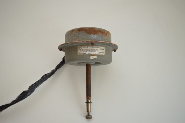 Moteur ventilateur Welling YDK75-6H-4 (AIRWELL Haute Température) (Aqu@Scop HT  V2 18-9 / PAC-HT-18-9 /PAC-HT-12-6)  (OCCASION) – Image 2