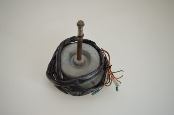 Moteur ventilateur Welling YDK75-6H-4 (AIRWELL Haute Température) (Aqu@Scop HT  V2 18-9 / PAC-HT-18-9 /PAC-HT-12-6)  (OCCASION) – Image 3