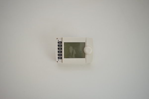 Emetteur Thermostat radio AIRMAT GALICE CRI  (OCCASION) – Image 2
