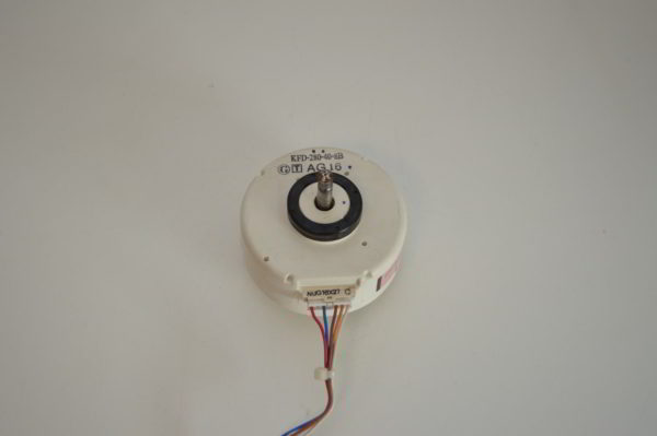 Moteur Turbine (DC FAN MOTOR) DAIKIN KFD-280-40-8B ou KFD-280-40-8K   (Réf: 138164J / 4014853)  (OCCASION)