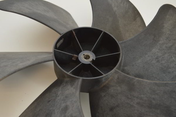 Hélice pour moteur ventilateur UCP 808656JTA-A13S (Diamètre:480 mm)  (OCCASION) – Image 3