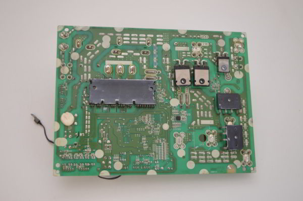 Carte INVERTER pour groupe Hitachi RHUE-5AVHN. (Références E01822 ou P29545 ou P27835)  (OCCASION) – Image 4
