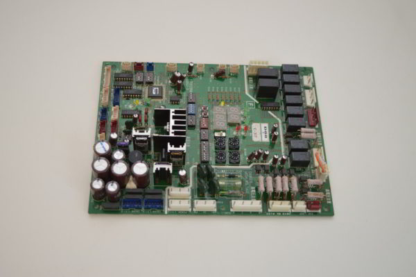 Carte PCB (Control) (17F01299A) pour groupes HITACHI: RHUE-5AVHN / RHUE-4AVHN (Référence E02834) (OCCASION) – Image 3