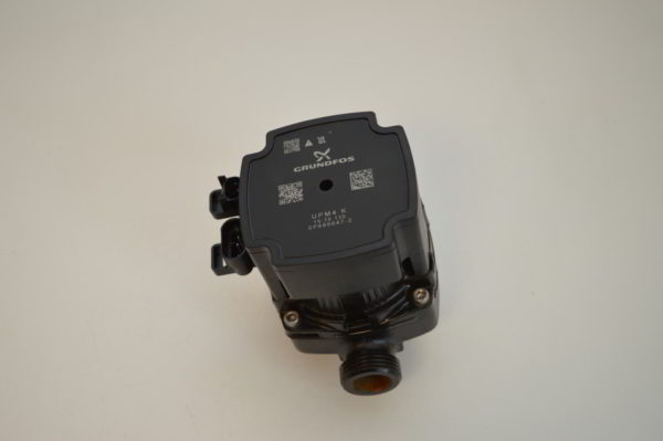 Circulateur GRUNDFOS UPM4 K (15-70  130) (OCCASION)