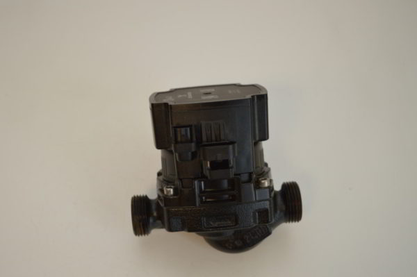 Circulateur GRUNDFOS UPM4 K (15-70  130) (OCCASION) – Image 3