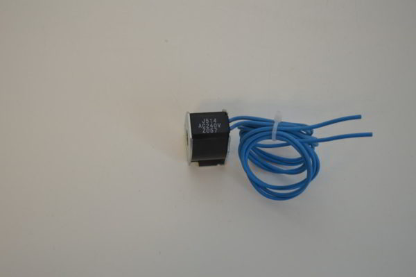 Bobine Vanne 4 Voies SAGINOMIYA STF 50Hz  J514  (AC208-240V)  (OCCASION)