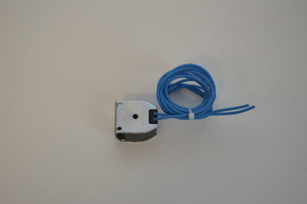 Bobine Vanne 4 Voies SAGINOMIYA STF 50Hz  J514  (AC208-240V)  (OCCASION) – Image 3