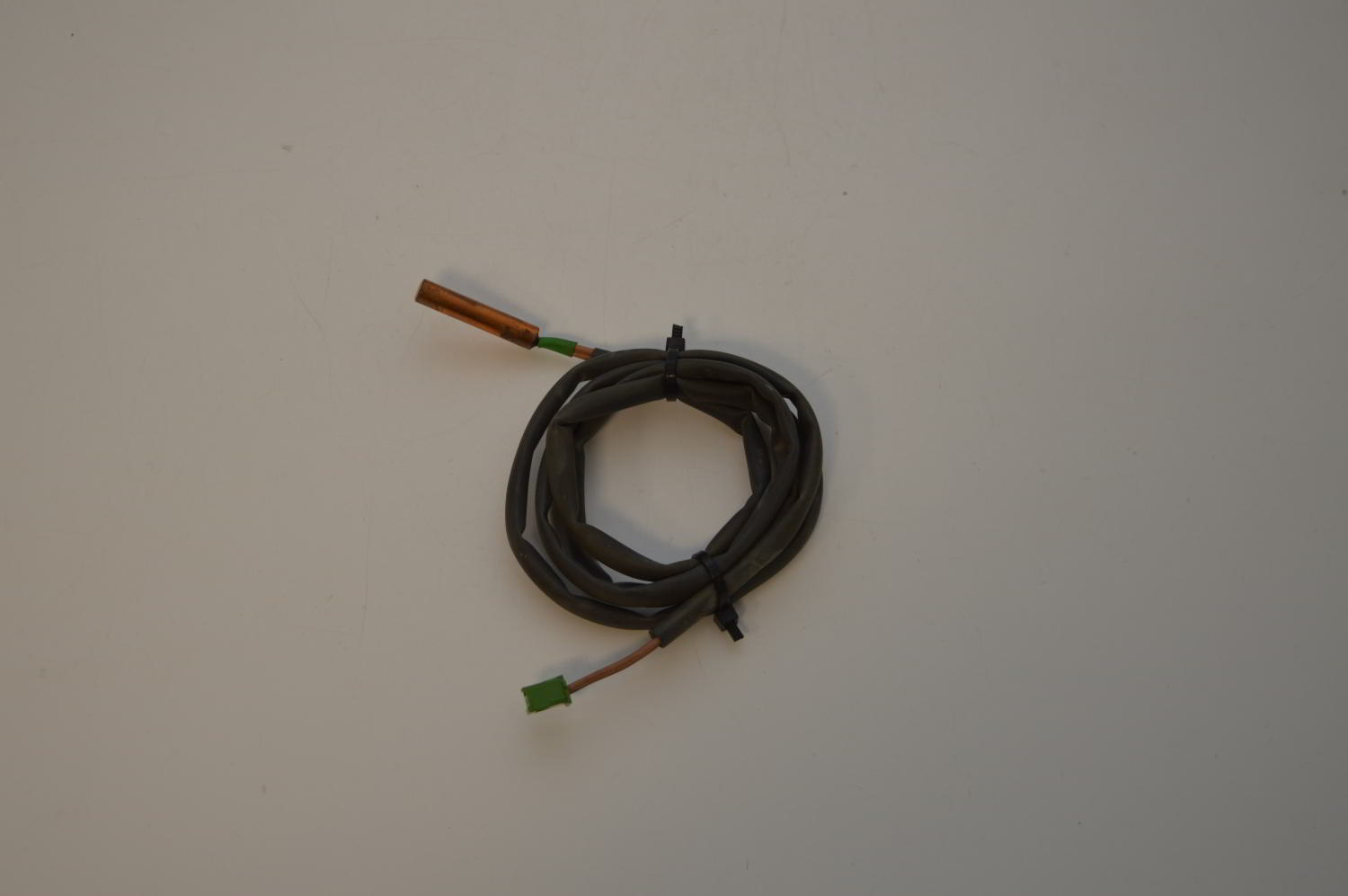 Sonde embout cuivre 6 mm Fujitsu / Général (62.91 kohm à +20°C) (Connecteur Vert)  (OCCASION) – Image 4