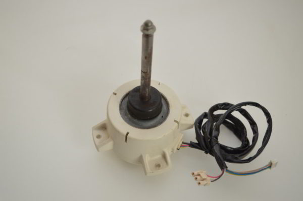 Moteur Ventilateur Mitsubishi RC0J60-CA  RG61N102G06  (OCCASION)