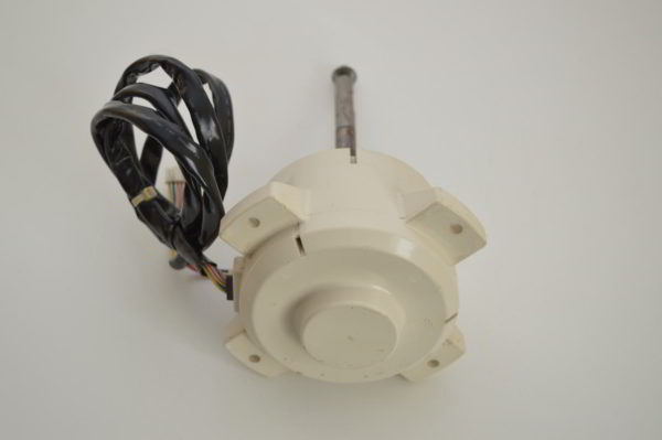 Moteur Ventilateur Mitsubishi RC0J60-CA  RG61N102G06  (OCCASION) – Image 4