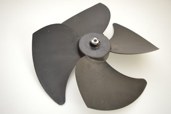 Hélice Ventilateur 4 pâles pour PMER5 (Technibel), Europac (PSA/Zodiac)  (montée sur moteur 19TFB6064SMEN) (OCCASION)
