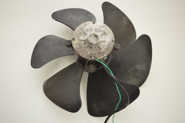 Moteur Ventilateur + Hélice UCP  Modèle: 808656JTA-A13S (OCCASION) – Image 2