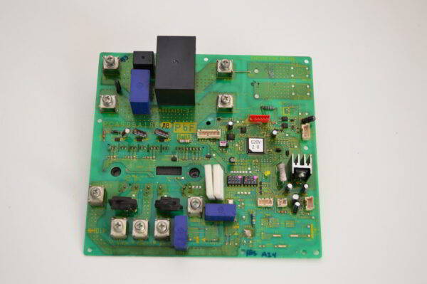 Carte électronique PCA505A186 (AB) pour Groupe Mitsubishi Heavy Industries Model : FDC 140VN (OCCASION)