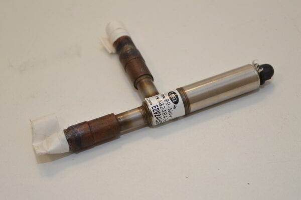 Corps détendeur CAREL  E2V24USF10  Rev1.2 pour Airwell HT Aqu@Scop HT V2 18-9  (OCCASION) – Image 2