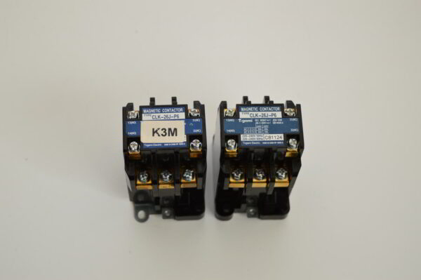 Lot de 2 Contacteurs de Puissance (MAGNETIC CONTACTOR) Togami Electric pour module Hydraulique DAIKIN  Type: CLK-26J-P6    (OCCASION)