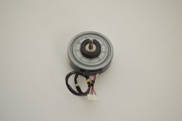 Moteur de turbine D14A-34 (ARW23A8P14DA ou ARW36A8P14DA) pour console DAIKIN FVXS50BVMB, FVXS25BVMB, FVXS35BVMB, FVXS25BAVMB (Références: 112420J / 2007160) (OCCASION) (Copie) – Image 2