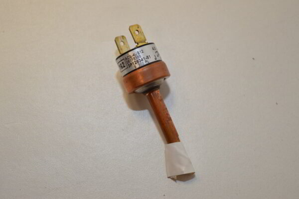 Pressostat HP 162 Danfoss pour Groupe ERSQ011AAV1 (Référence d'origine: 5008508) (OCCASION)