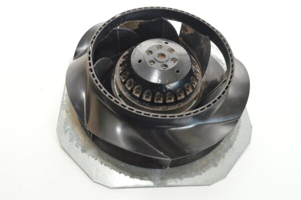 Moteur turbine Ebmpapst R2E190-RA26-18 pour Ballon Thermodynamique THERMOR  VS RSE CETHI 270  (OCCASION)