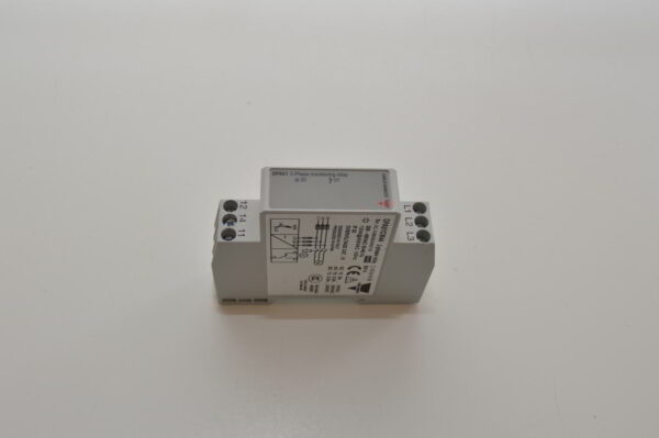 Contrôleur de phase (3-phase monitoring relay) CARLO GAVAZZI DPA51CM44B  (OCCASION)