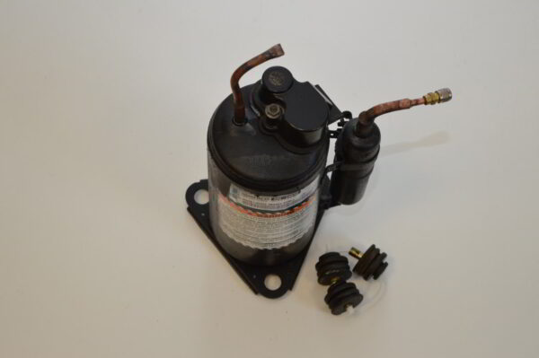 Compresseur  TECUMSEH  RGA5510EXC  (RG181JR554 380306 D2801) (OCCASION)