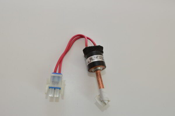 Pressostat / Intérupteur Basse Pression 147 Saginomiya ACB-1TB37W     Danfoss   (OCCASION)