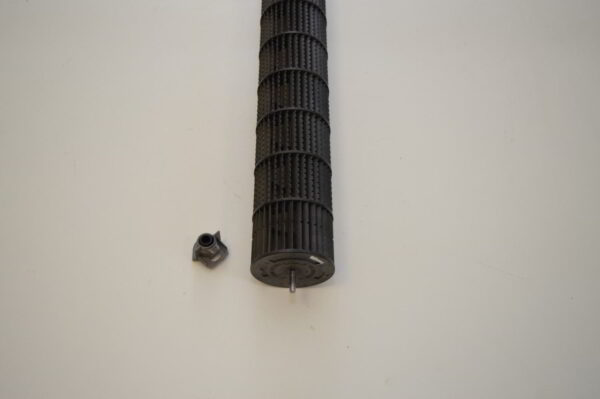 Turbine DAIKIN QCL8167H pour mural FVXG25K2V1B / FVXG35K2V1B / FVXG50K2V1B (D=82, L=668 mm) Référence d'origine: 5007482 (OCCASION) – Image 2