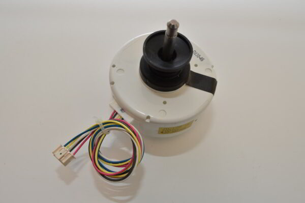 Moteur Turbine Mitsubishi Electric RC0J30-CV  /  SIC-37CVL-D830-46  pour mural MSZ-AY50VGK-E1 / MSZ-HR35VF-E1 / MSZ-AP15VGK-E2 / MSZ-AP35VGK-E3 (Référence d'origine: G2W001300)   (OCCASION)