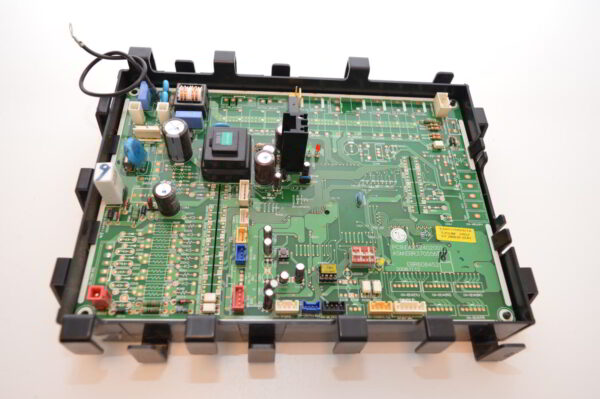 Carte Main EBR37055622  AH-W126AO pour LG: AHUW126AD (Therma V, taille 12, 14 et 16) / MECATHERM:  MECA12HPO, MECA14HPOMECA16HPO (OCCASION)