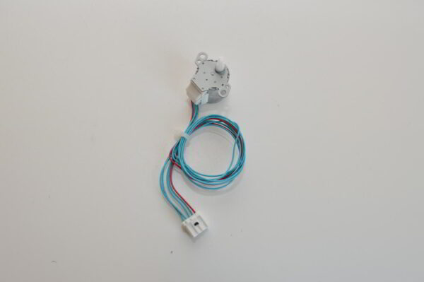 Moteur de volet Nidec / Sankyo  MSBPC20M16 (DM61J483H02) pour mural Mitsubishi Electric MSZ-HR35VF-E1 (Références d'origine: G2W003315) (NEUF) – Image 2