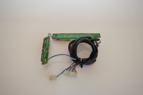 Lot de 2 Cartes Infrarouge/LED ( EZ095JHSE-D ) + Interrupteurs ( EZ095JHSE-SW ) pour cassette 4 voies (Référence d'origine: 899810 ) (OCCASION) – Image 2