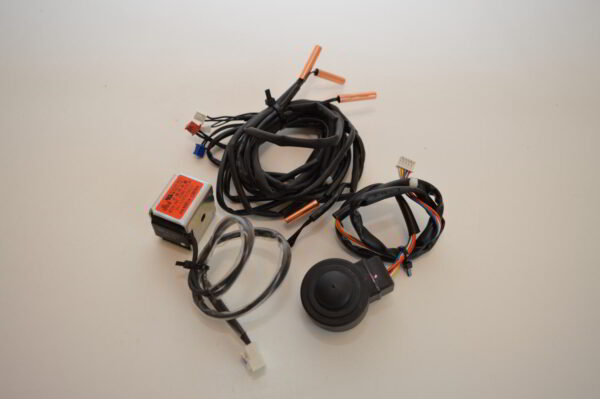 Lot Bobine détendeur + vanne +  5 sondes  pour Unité extérieure Fujitsu / Atlantic / General  WOYA060KLT / WOYA080KLT  (Références d'origine: 169327 + 169326 ) (OCCASION)