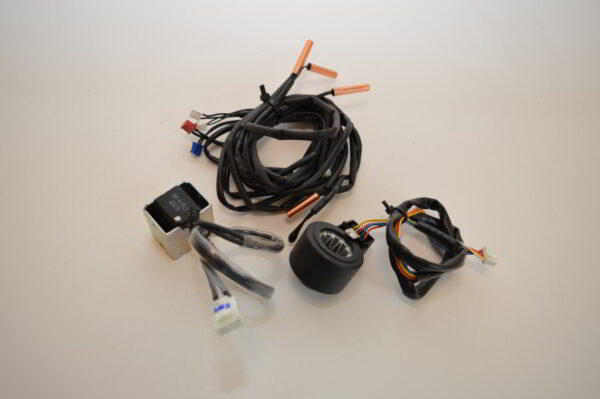 Lot Bobine détendeur + vanne +  5 sondes  pour Unité extérieure Fujitsu / Atlantic / General  WOYA060KLT / WOYA080KLT  (Références d'origine: 169327 + 169326 ) (OCCASION) – Image 2